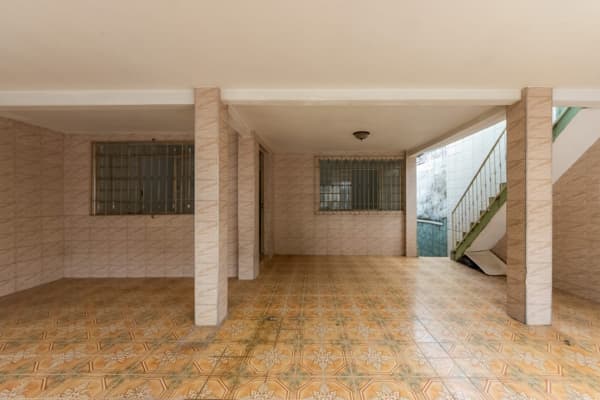 Casa à venda no bairro Jardim Almanara em São Paulo/SP