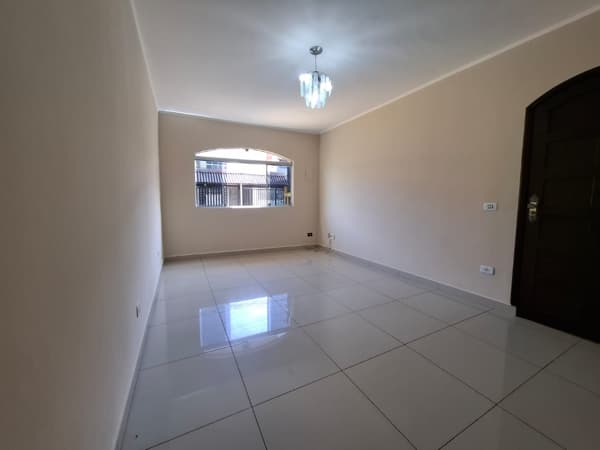 Sobrado à venda no bairro Vila Bancária Munhoz em São Paulo/SP