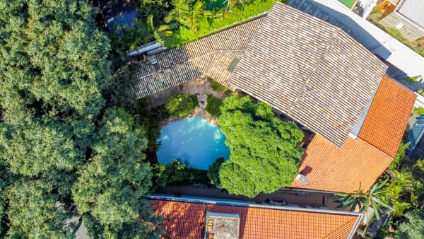 Casa à venda no bairro Alto de Pinheiros em São Paulo/SP