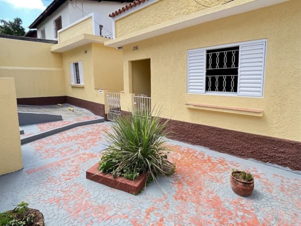 Casa à venda no bairro Vila Guedes em São Paulo/SP