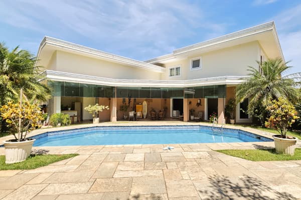 Casa à venda no bairro Tamboré em Santana de Parnaíba/SP