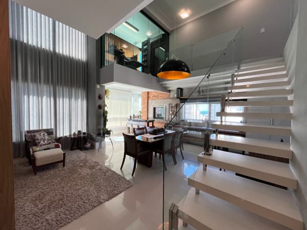 Apartamento à venda no bairro Centro em Balneário Camboriú/SC