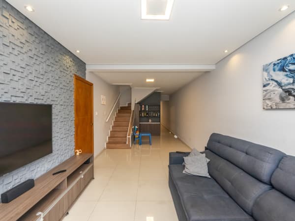 Sobrado à venda no bairro Jardim Guairaca em São Paulo/SP
