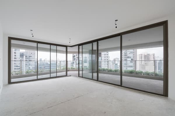 Apartamento à venda no bairro Moema em São Paulo/SP