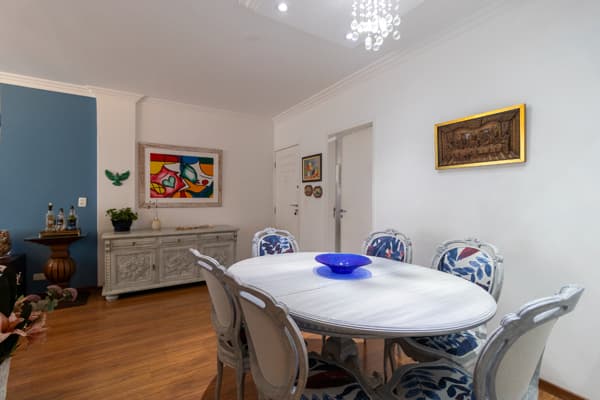 Apartamento à venda no bairro Vila Nova Conceição em São Paulo/SP