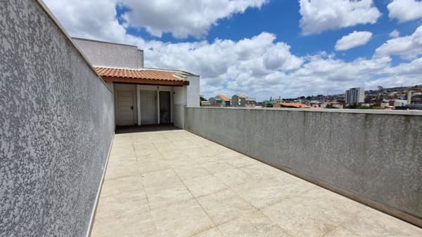 Apartamento à venda no bairro Jardim Santo Alberto em Santo André/SP