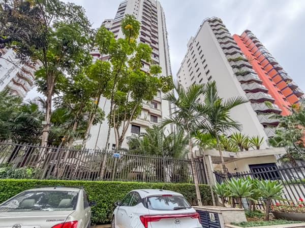Apartamento à venda no bairro Itaim Bibi em São Paulo/SP