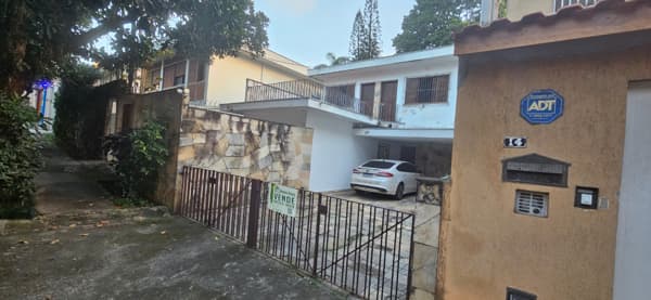 Sobrado à venda no bairro Alto da Boa Vista em São Paulo/SP
