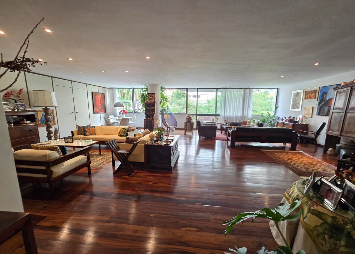 Apartamento à venda no bairro Jardim Paulista em São Paulo/SP