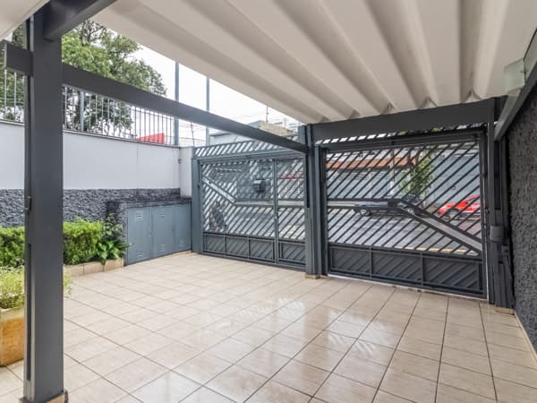 Garagem à venda no bairro Vila Anastácio em São Paulo/SP