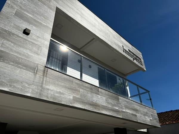 Casa à venda no bairro Guilhermina em Praia Grande/SP