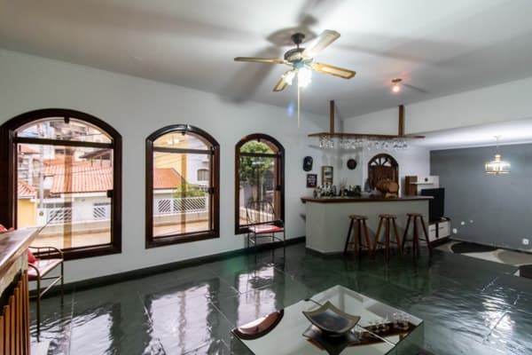 Casa à venda no bairro Vila Rosália em Guarulhos/SP