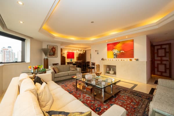 Apartamento à venda no bairro Campo Belo em São Paulo/SP