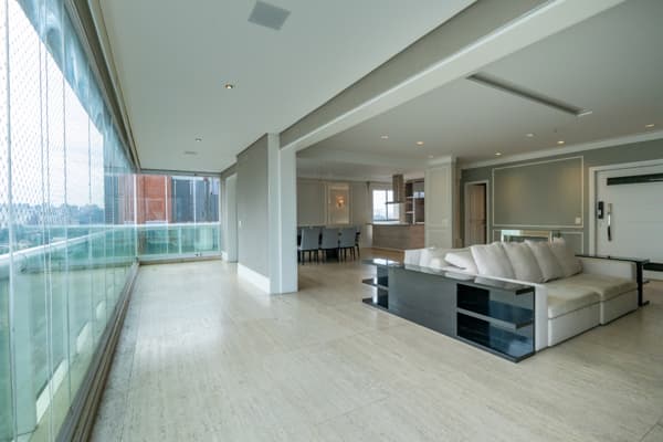 Apartamento à venda no bairro Itaim Bibi em São Paulo/SP