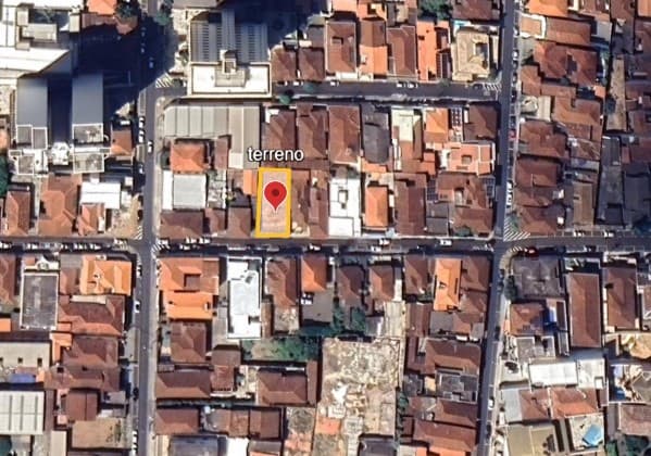 Terreno à venda no bairro Centro em Franca/SP