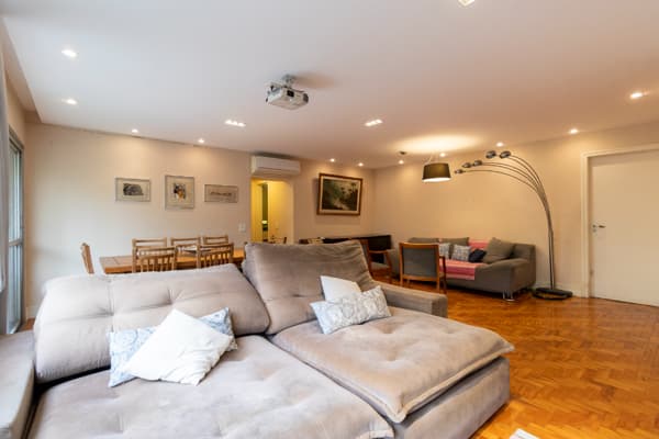 Apartamento à venda no bairro Santo Amaro em São Paulo/SP