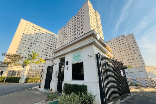 Apartamento à venda no bairro Parque São Vicente em Mauá/SP