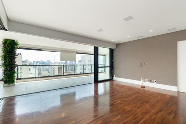 Apartamento à venda no bairro Moema em São Paulo/SP