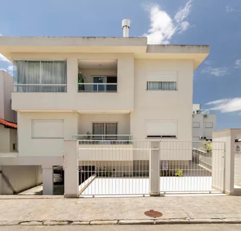 Apartamento à venda no bairro Ingleses do Rio Vermelho em Florianópolis/SC