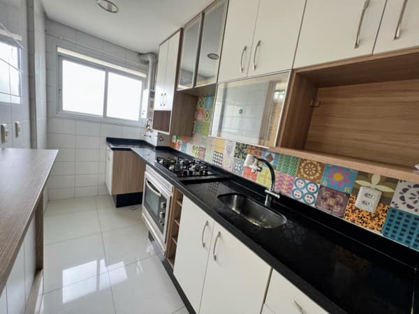 Apartamento à venda no bairro Vila das Palmeiras em Guarulhos/SP
