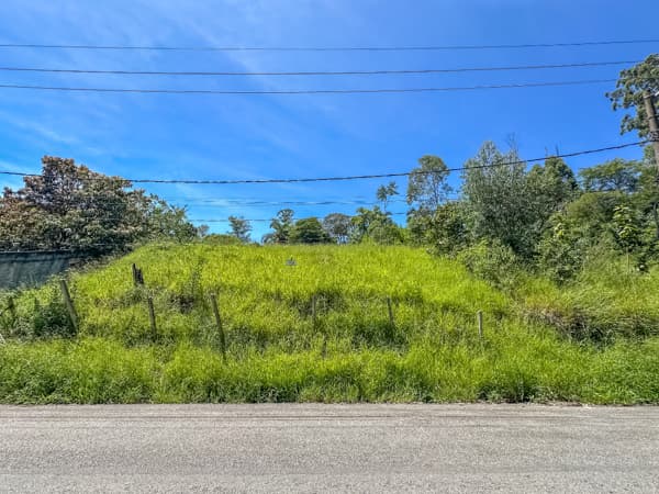 Terreno à venda no bairro Três Montanhas em Osasco/SP