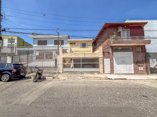 Sobrado à venda no bairro Vila Parque Jabaquara em São Paulo/SP