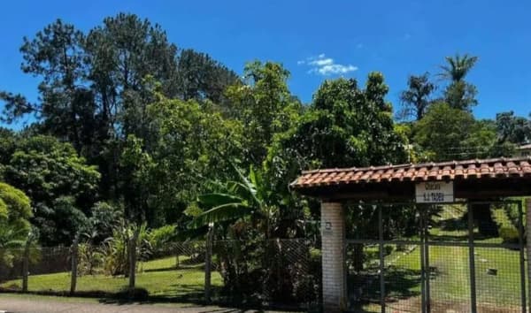 Casa à venda no bairro Pinheirinho em Vinhedo/SP