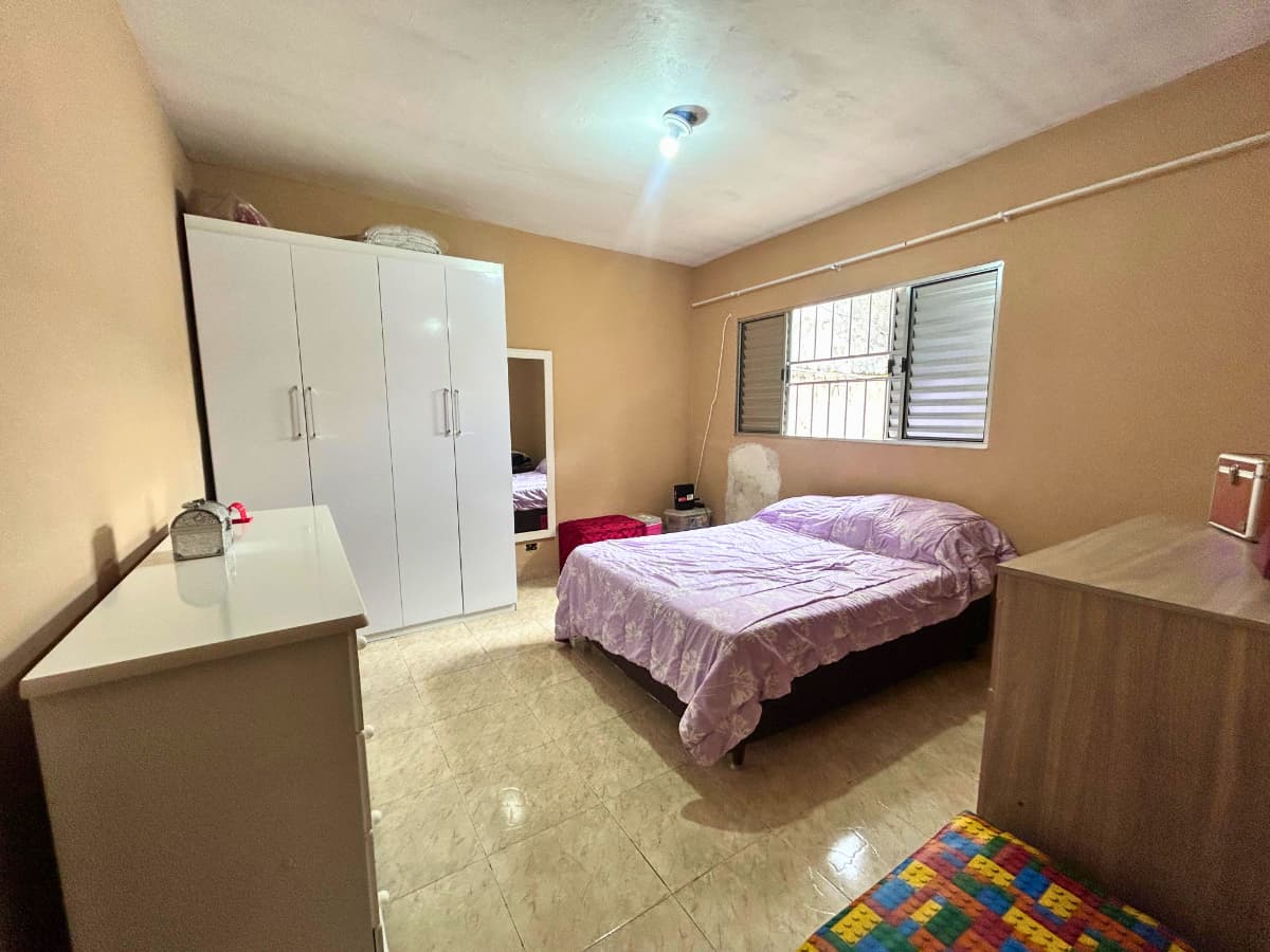Terreno à venda no bairro Jardim Artur Alvim em São Paulo/SP