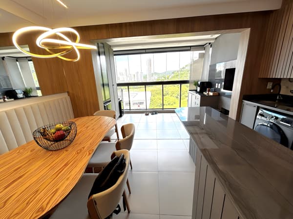 Apartamento à venda no bairro Praia Brava de Itajaí em Itajaí/SC