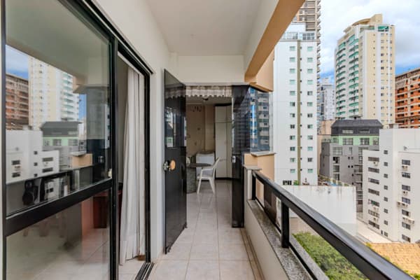 Apartamento à venda no bairro Centro em Balneário Camboriú/SC