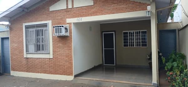 Casa à venda no bairro Independência em Ribeirão Preto/SP