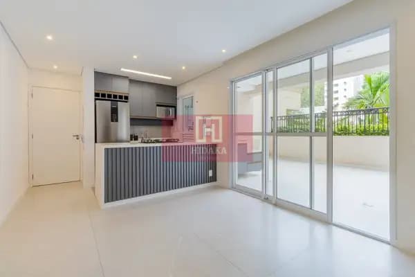 Apartamento à venda no bairro Vila Suzana em São Paulo/SP