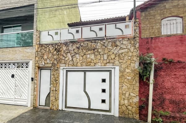 Casa à venda no bairro Jardim Nóbrega em Mauá/SP