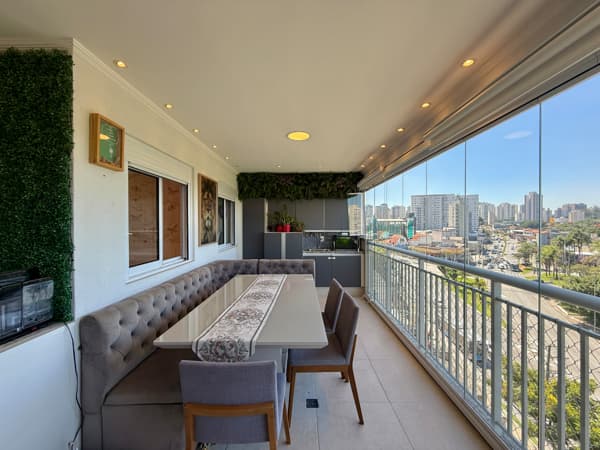 Apartamento à venda no bairro Santo Amaro em São Paulo/SP