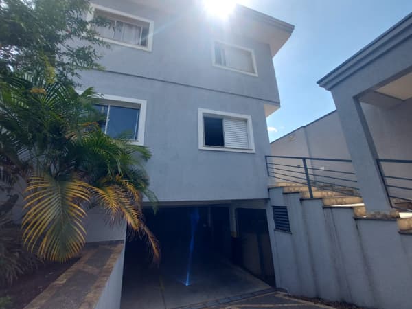 Apartamento para alugar no bairro Parque Maria Domitila em São Paulo/SP