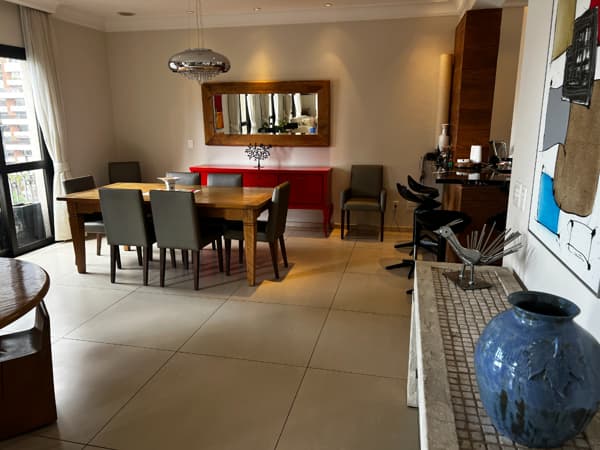 Apartamento à venda no bairro Moema em São Paulo/SP