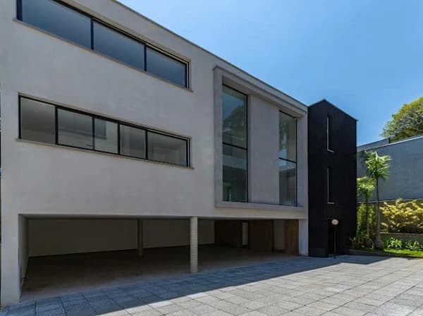 Casa à venda no bairro Jardim Cordeiro em São Paulo/SP