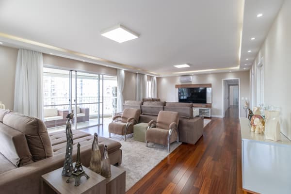 Apartamento à venda no bairro Vila Sofia em São Paulo/SP