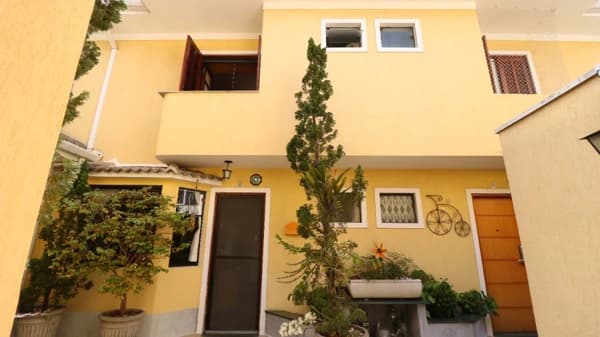 Casa à venda no bairro Vila Anglo Brasileira em São Paulo/SP
