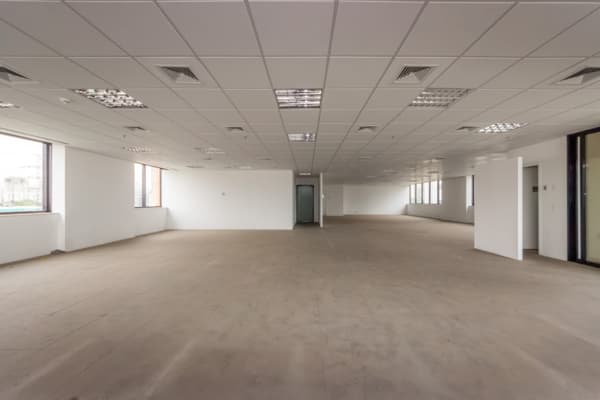 Sala comercial à venda no bairro Parque Industrial Tomas Edson em São Paulo/SP