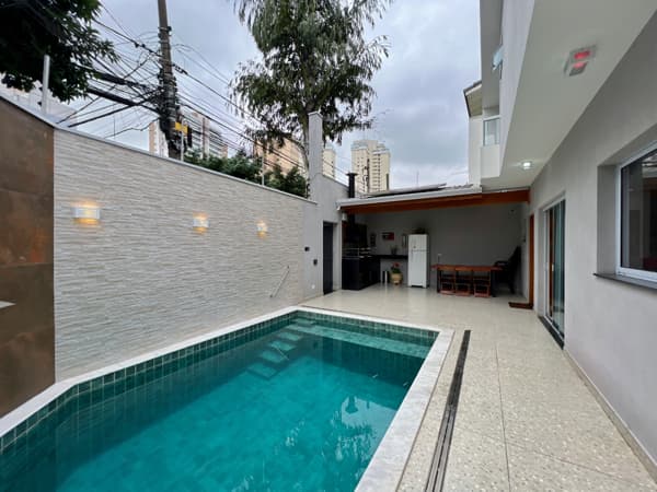 Sobrado à venda no bairro Santa Teresinha em São Paulo/SP