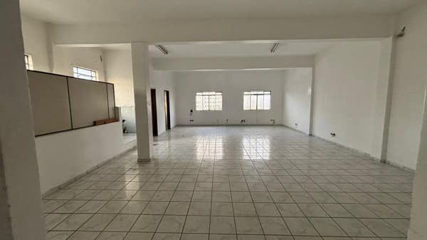 Prédio à venda no bairro Brasilândia em São Paulo/SP