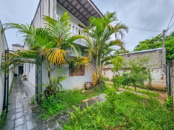 Casa à venda no bairro Jardim Cotia em Cotia/SP