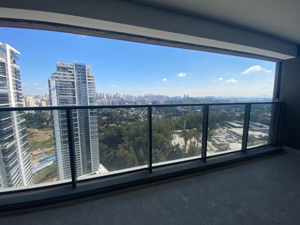 Apartamento à venda no bairro Real Parque em São Paulo/SP