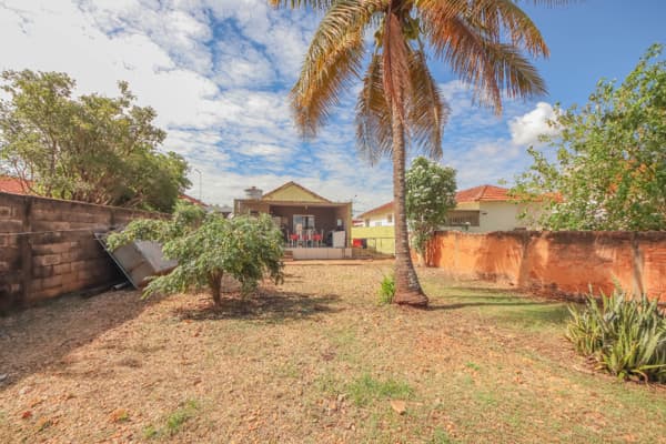 Casa à venda no bairro Aparecida em Jaboticabal/SP