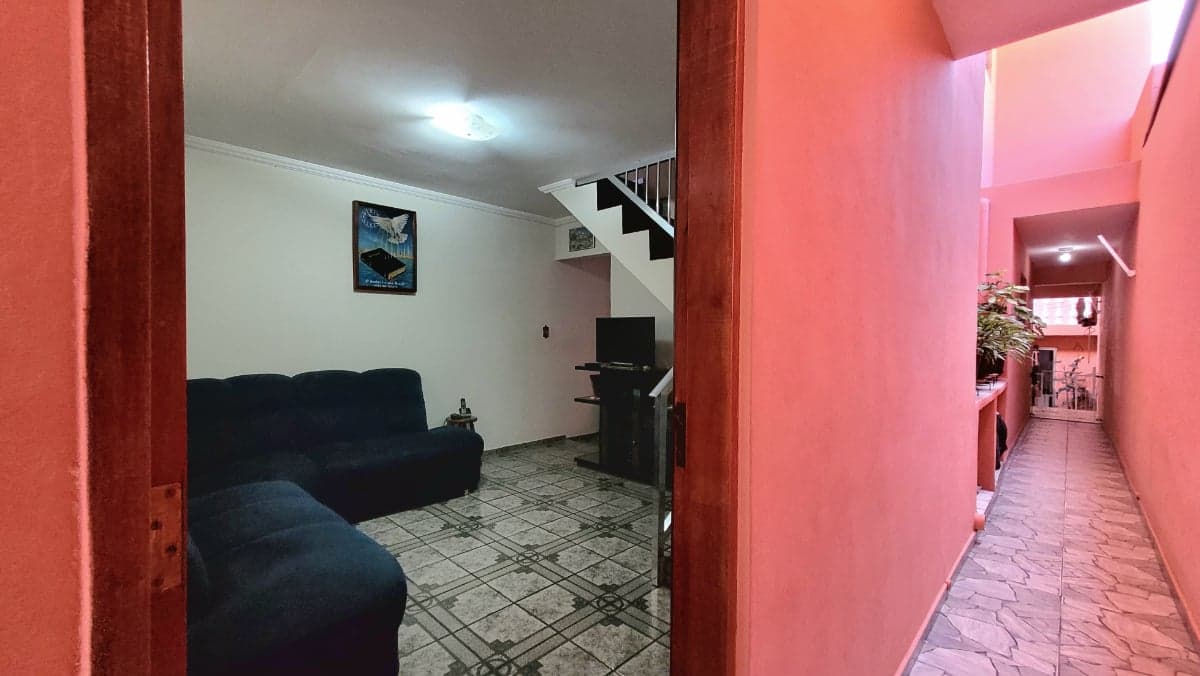 Sobrado à venda no bairro Parque Novo Oratório em Santo André/SP