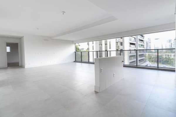 Apartamento à venda no bairro Jardim Fonte do Morumbi em São Paulo/SP