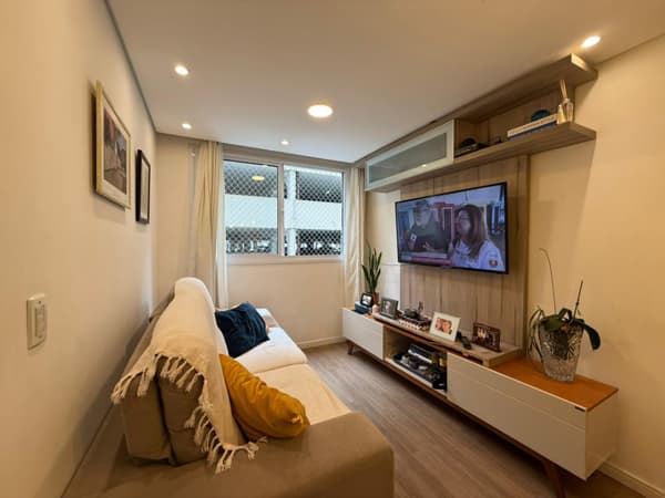 Apartamento à venda no bairro Jardim Íris em São Paulo/SP