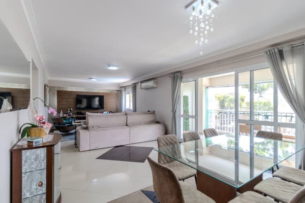 Apartamento à venda no bairro Jurubatuba em São Paulo/SP