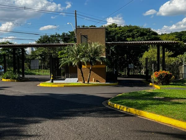 Terreno à venda no bairro Royal Park em Ribeirão Preto/SP